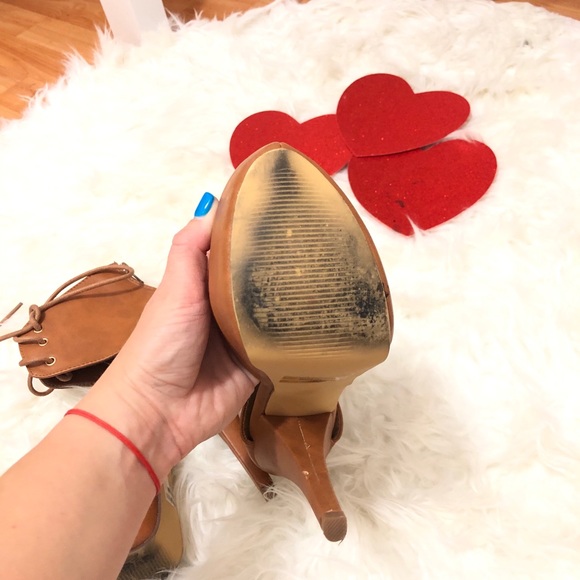 Tan Pointy Lace Up High Heels ✨ - Picture 11 of 15